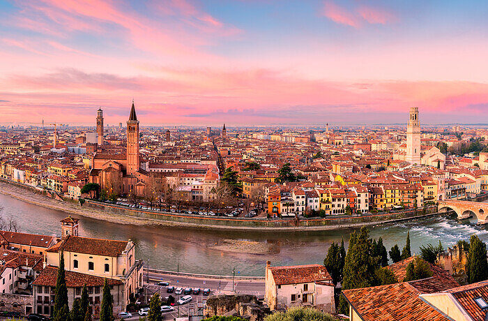 VERONA, Dž.Verdžio festivalis, Italija